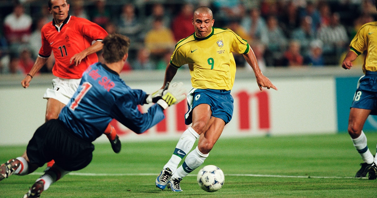 World Cup 1998 khép lại bằng nỗi đau quen thuộc.