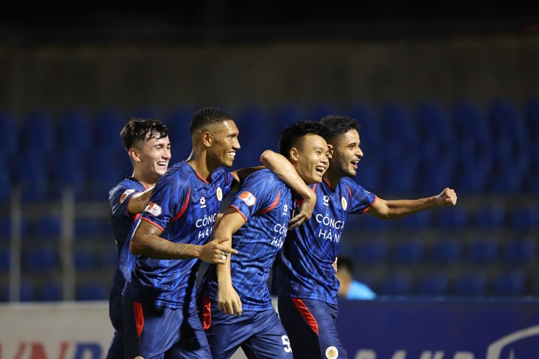 Công an Hà Nội đối mặt thử thách lớn tại play-off AFC Champions League Elite.