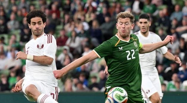 Nathan Collins ăn mừng bàn thắng mở tỷ số cho Ireland trước Qatar.
