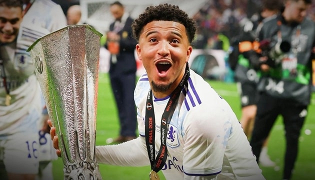 Jadon Sancho vô địch Europa League cùng Aston Villa.