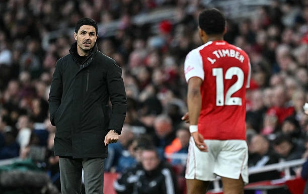 Mikel Arteta cần cân nhắc kỹ việc sử dụng Jurrien Timber trong trận đấu quan trọng nhất mùa giải.