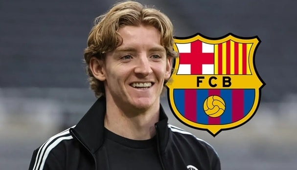 Sự xuất hiện của Gordon hứa hẹn thay đổi cấu trúc hàng công của Barca.