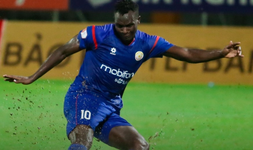 Joseph Mpande là niềm hy vọng trên hàng công của PVF-CAND.
