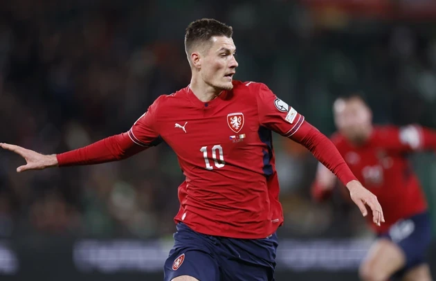 Patrik Schick là niềm hy vọng số một trên hàng công của đội bóng xứ pha lê.