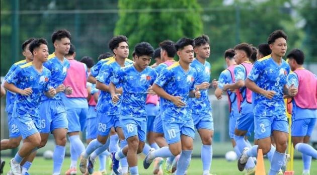 Đội tuyển U19 Việt Nam chuẩn bị kỹ lưỡng cho trận đấu mở màn tại giải vô địch Đông Nam Á.