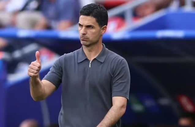 Đội hình Arsenal dự kiến sẽ có những thay đổi lớn sau mùa giải thành công nhưng cũng đầy tiếc nuối.