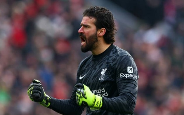 Thủ thành Alisson Becker có thể chia tay Liverpool sau nhiều năm gắn bó.