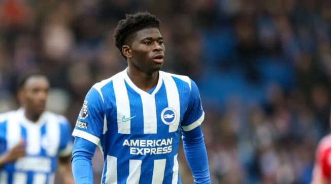 Carlos Baleba của Brighton nằm trong tầm ngắm của ban tuyển trạch Man Utd.