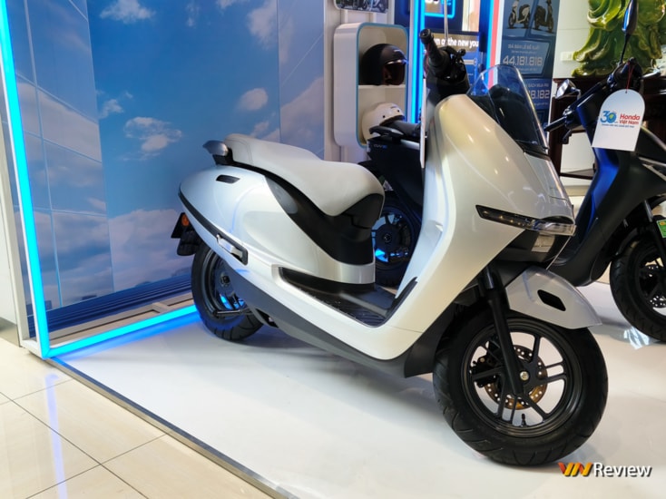Honda UC3 mẫu xe máy điện cao cấp dự kiến bán từ tháng 7