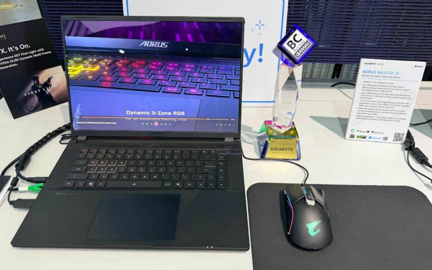 Laptop AORUS MASTER 16 trang bị GPU RTX 5090 và CPU AMD Ryzen 9 tại Computex 2026