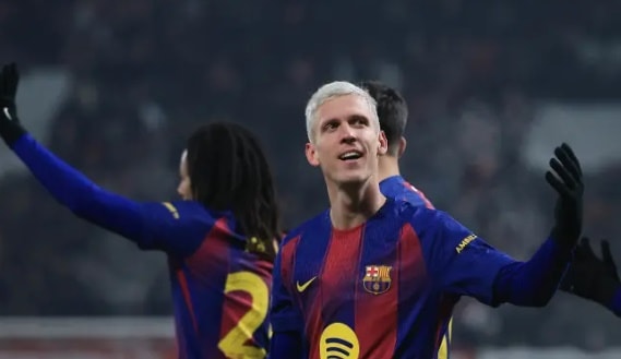 Dani Olmo cam kết tương lai lâu dài với Barcelona bất chấp sự quan tâm từ các đội bóng lớn.