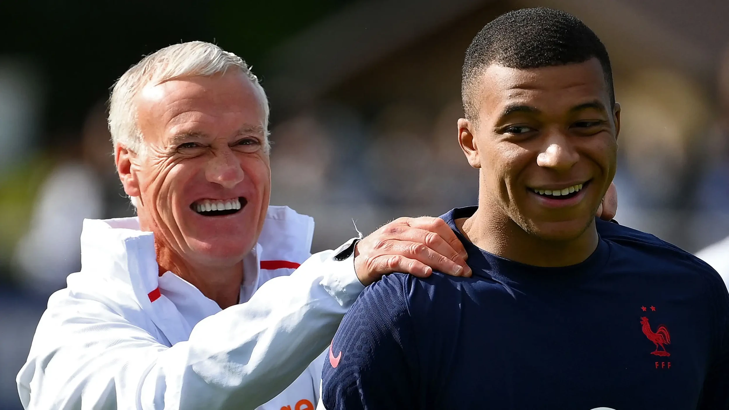 Didier Deschamps khẳng định Kylian Mbappe là thủ lĩnh toàn diện của Les Bleus hiện tại.