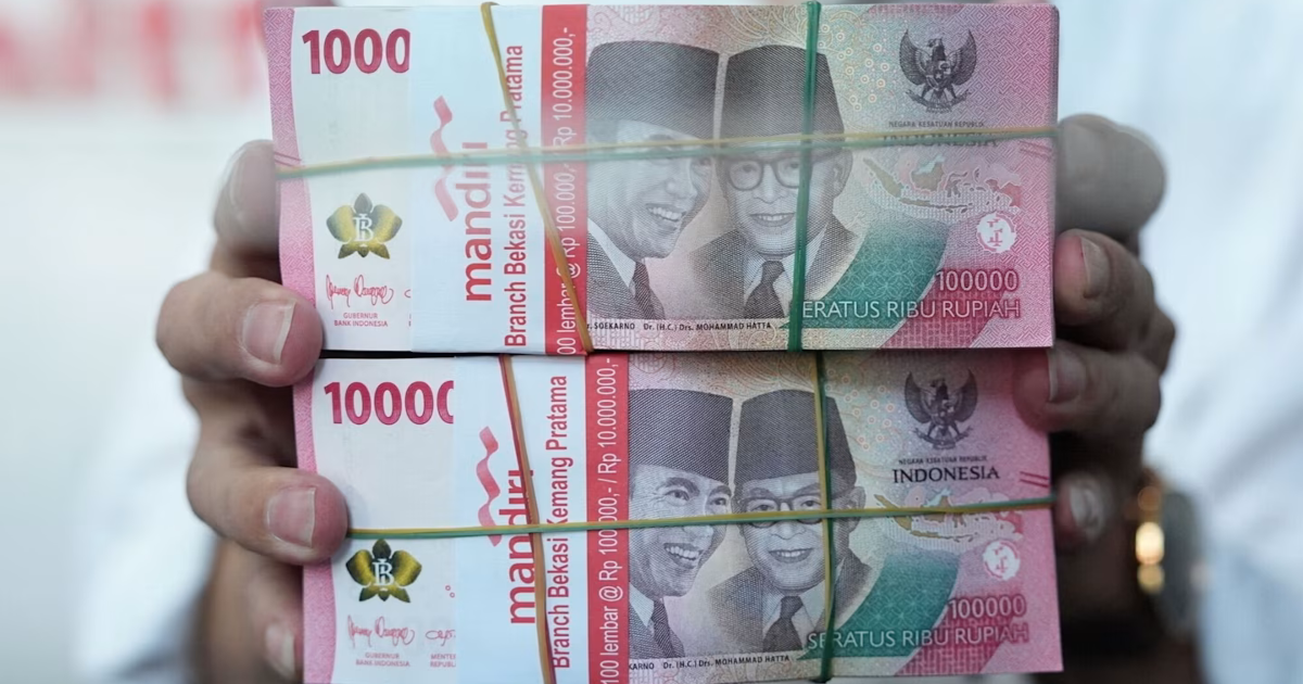 Thị trường tài chính Indonesia đối mặt với áp lực rút vốn mạnh mẽ