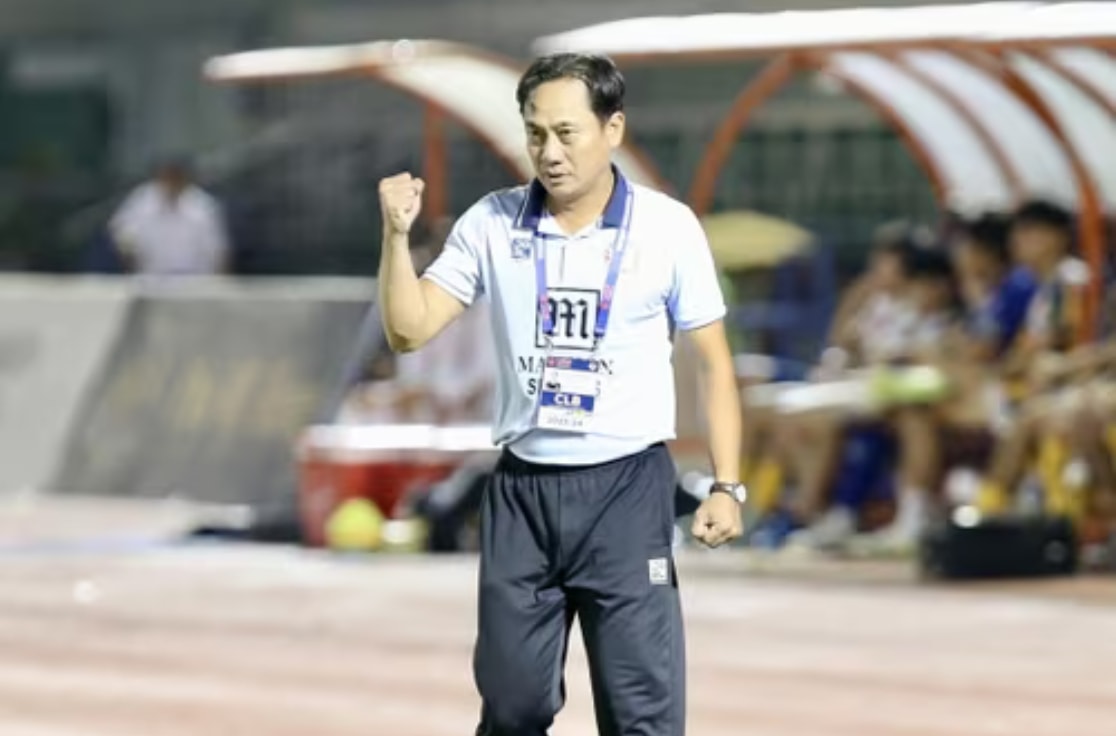 HLV Phùng Thanh Phương khiêm tốn sau chiến tích lịch sử cùng Công an TP.HCM.