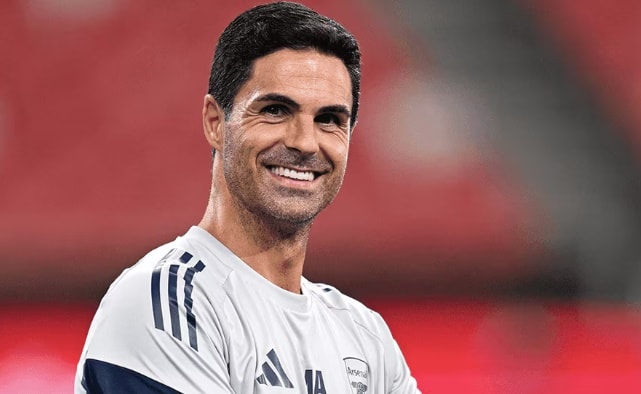 HLV Mikel Arteta luôn ưu tiên những bản hợp đồng mang tính dài hạn và cầu toàn.