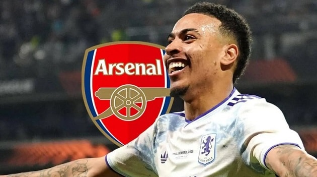 Arsenal đang tích cực theo đuổi Rogers.