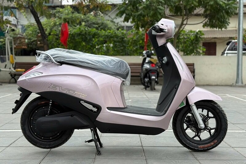VinFast Evo Grand Lite giảm giá 16% còn 16,7 triệu đồng