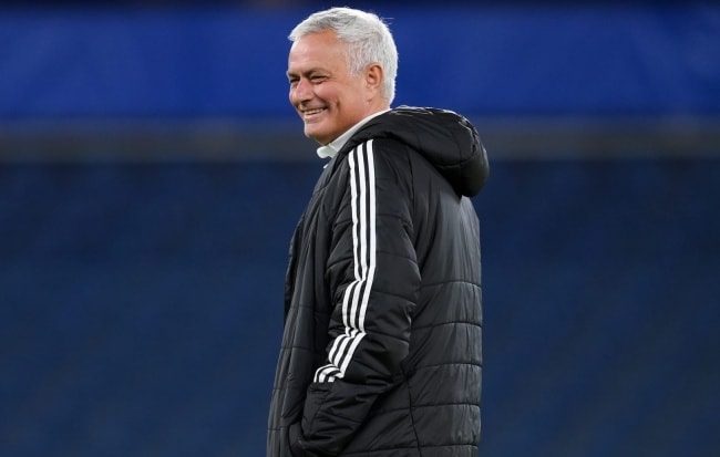 Jose Mourinho đang nỗ lực xây dựng một đội hình có chiều sâu để cạnh tranh trên mọi đấu trường.