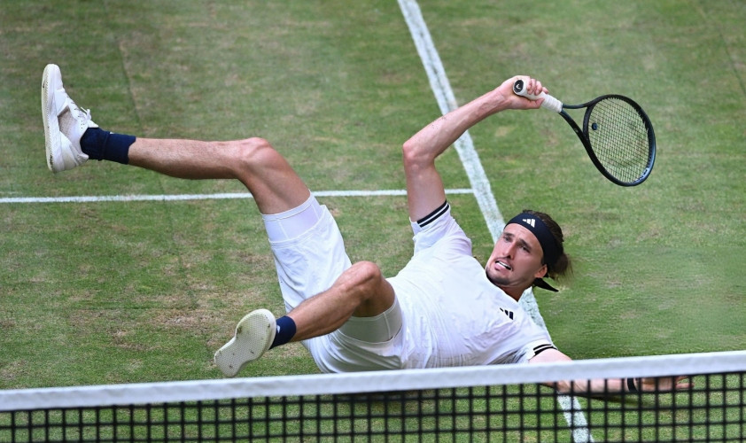 Zverev không được John McEnroe đánh giá cao trên mặt sân cỏ.