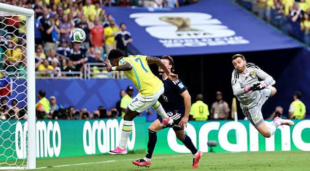 Bàn thắng nâng tỷ số lên 2-0 của Vinicius.