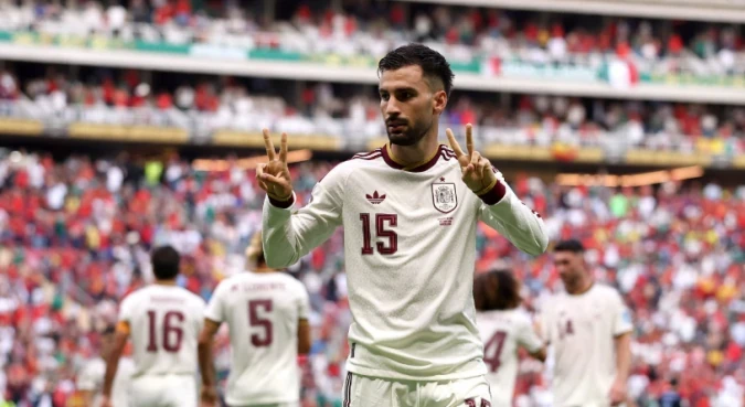 Alex Baena ghi bàn thắng duy nhất giúp Tây Ban Nha đánh bại Uruguay.