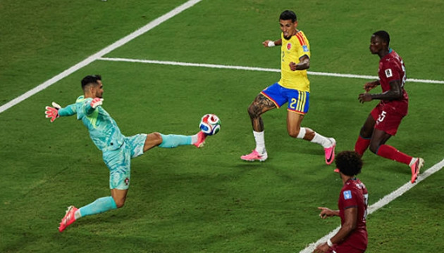 Thủ môn Diogo Costa thực hiện pha cứu thua xuất thần cho đội tuyển Bồ Đào Nha.