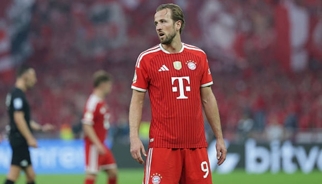 Harry Kane quyết định tiếp tục gắn bó với Bayern Munich bất chấp sự chèo kéo từ Barcelona.