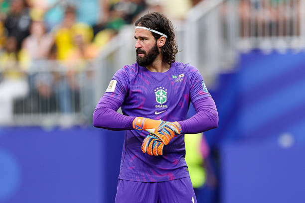 Thủ thành Alisson Becker trong trận đấu với Nhật Bản tại World Cup 2026