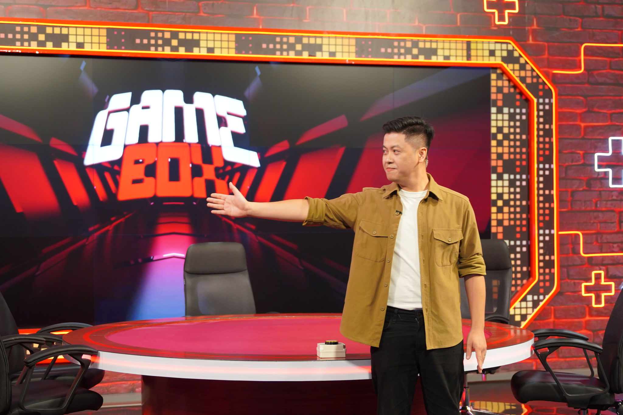 BTV Minh Tân và Minh Hằng dẫn dắt chương trình Gamebox