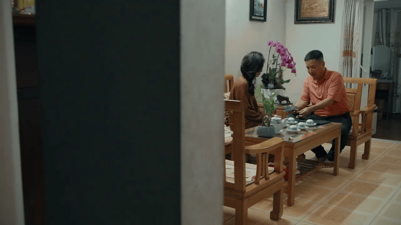 Ông Đăng dành những lời khuyên chân thành cho con gái út sau biến cố gia đình.