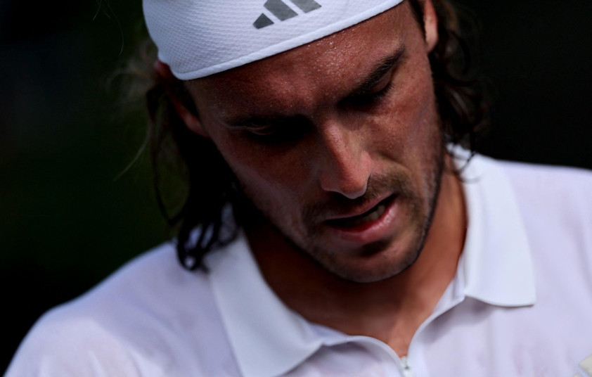 Stefanos Tsitsipas trong một buổi tập luyện