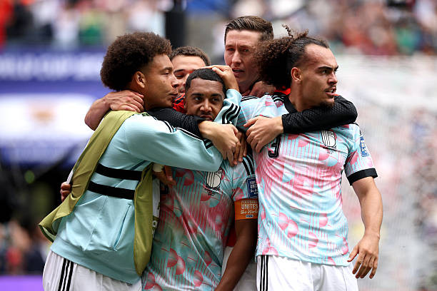 Bàn thắng quý như vàng của Youri Tielemans giúp tuyển Bỉ đi tiếp. Ảnh: Getty Images
