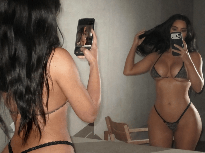 Phản ứng của cư dân mạng về thiết kế của Kim Kardashian