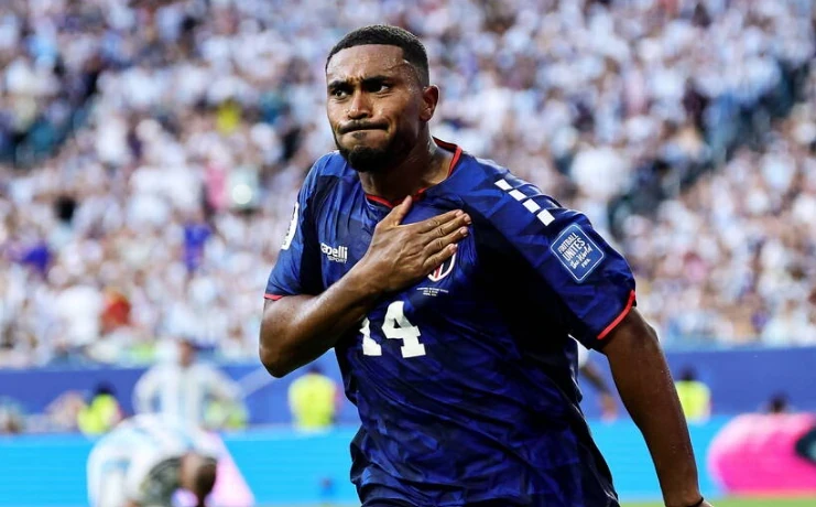 Deroy Duarte ăn mừng bàn gỡ hòa cho Cape Verde