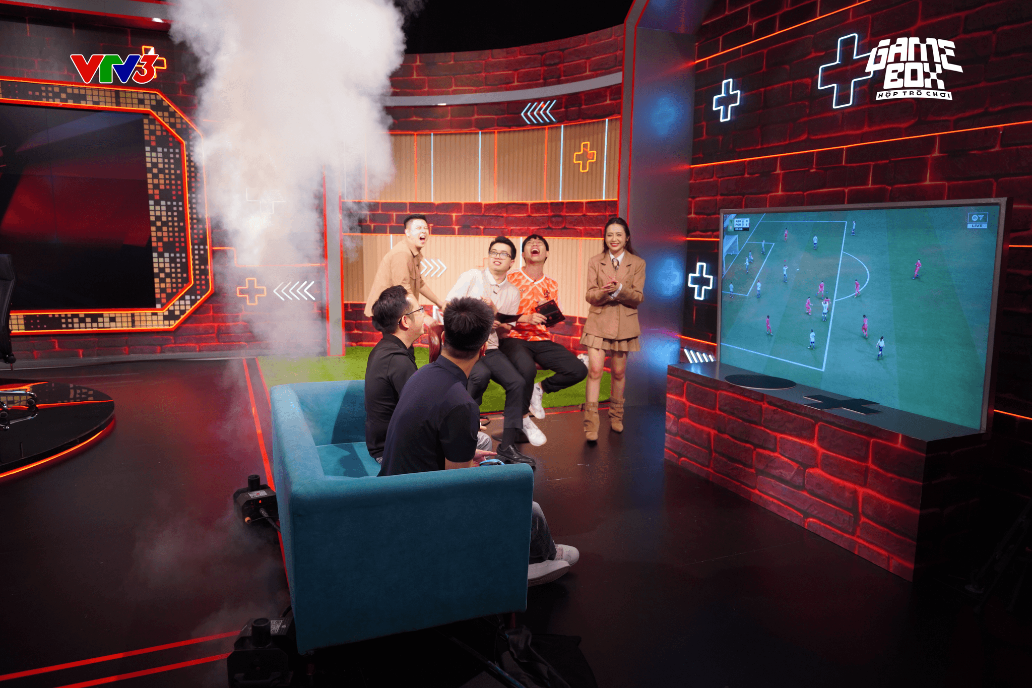 Dàn bình luận viên tham gia thử thách tại Gamebox Tập 1 Dàn bình luận viên tham gia thử thách tại Gamebox Tập 1