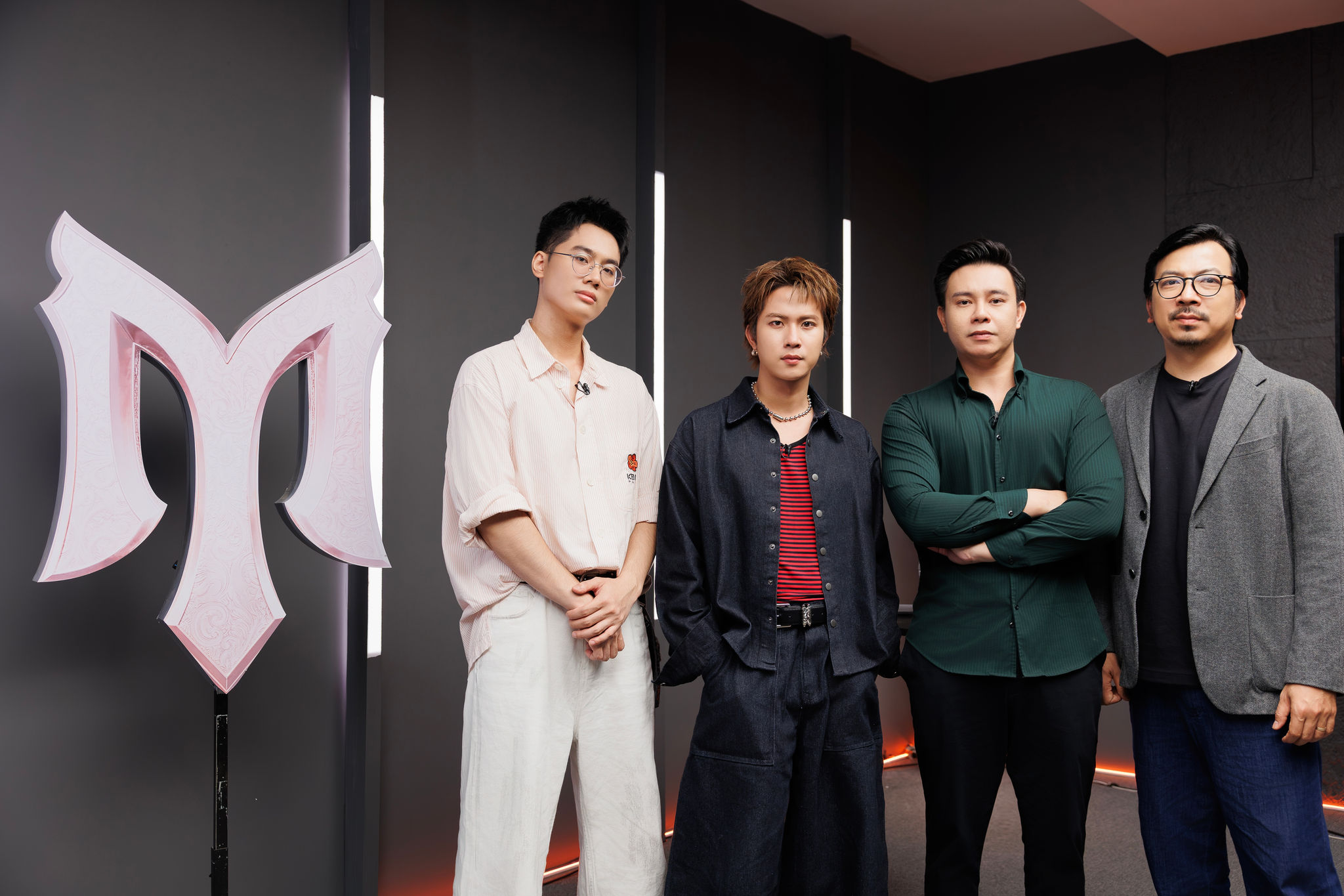 Các thành viên nhóm Nhà ngoại ô trong vòng tiếp theo