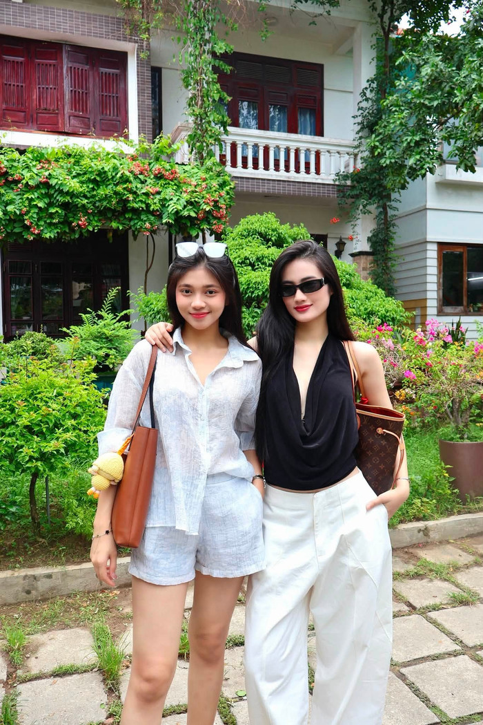 Màn hội ngộ bùng nổ visual của hai mỹ nhân gen Z.