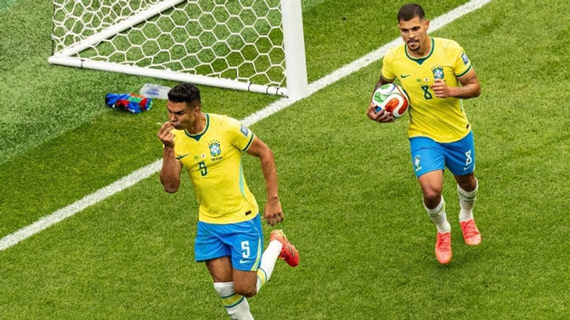 Casemiro và Bruno Guimaraes đóng vai trò quan trọng trong sơ đồ chiến thuật của Brazil