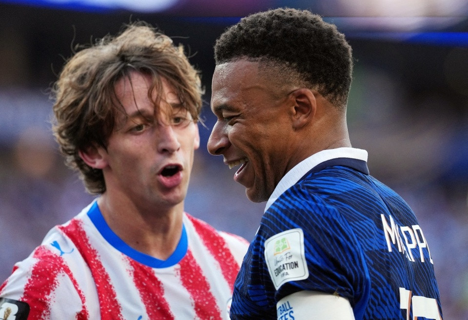 Đội tuyển Pháp đối đầu với lối chơi khó chịu của Paraguay tại World Cup 2026