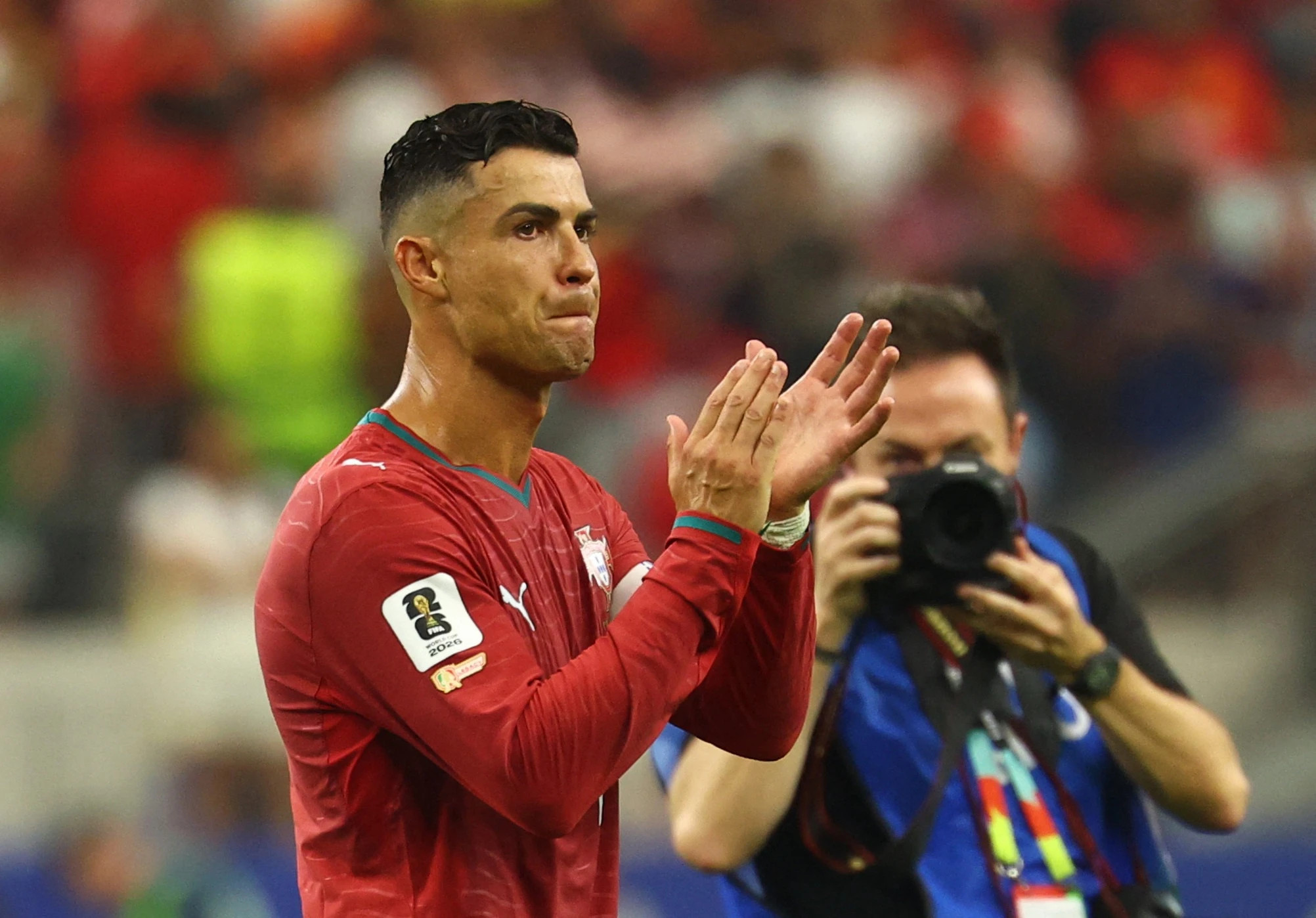 Cristiano Ronaldo nỗ lực trong trận đấu với Tây Ban Nha tại World Cup 2026