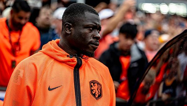 Brian Brobbey lọt tầm ngắm Man United. (Ảnh: Getty Images)