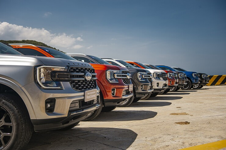 Giá xe Ford Everest lăn bánh kèm ưu đãi tháng 7/2026 - 2