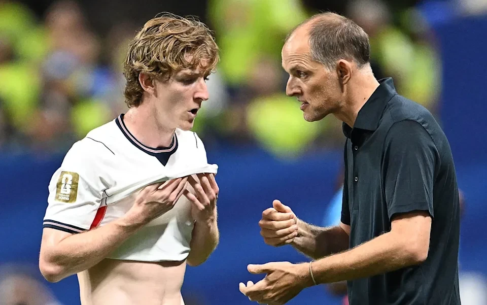 HLV Thomas Tuchel và triết lý tập thể