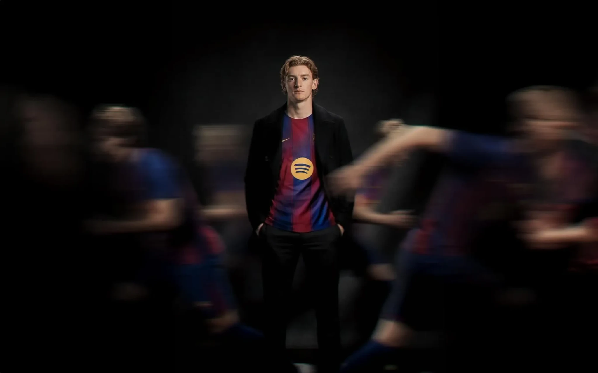 Anthony Gordon gia nhập Barcelona