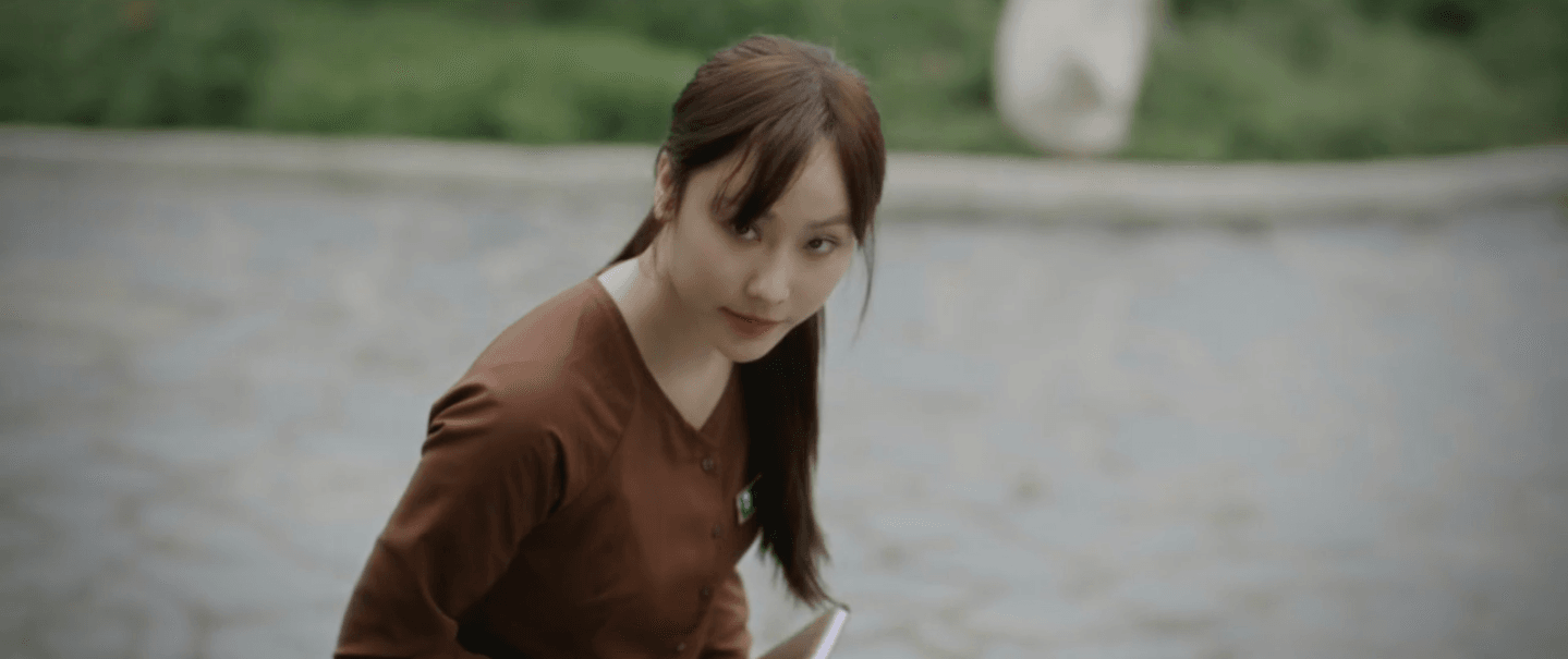 Lão Công quyết định cho Mai thử sức với công việc của mình.