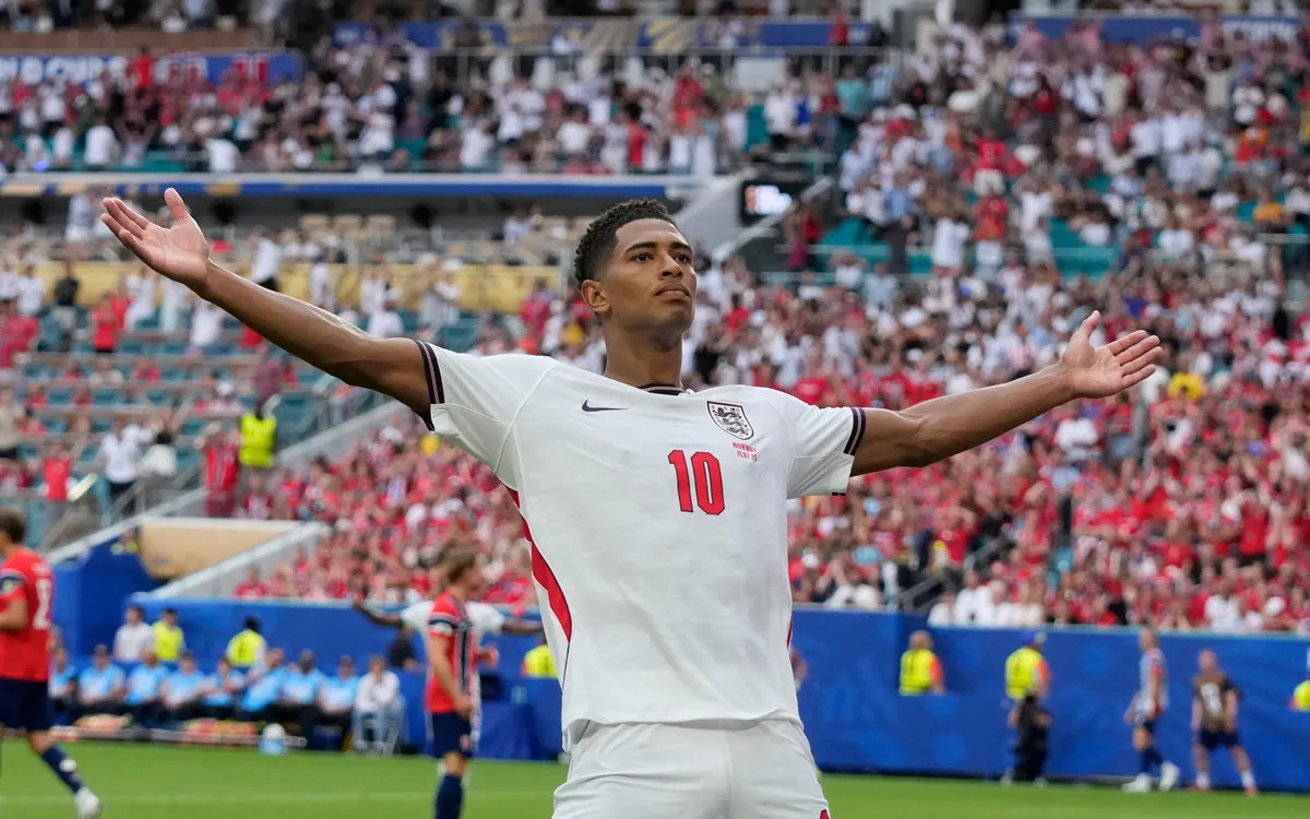 Jude Bellingham ăn mừng bàn thắng tại World Cup 2026