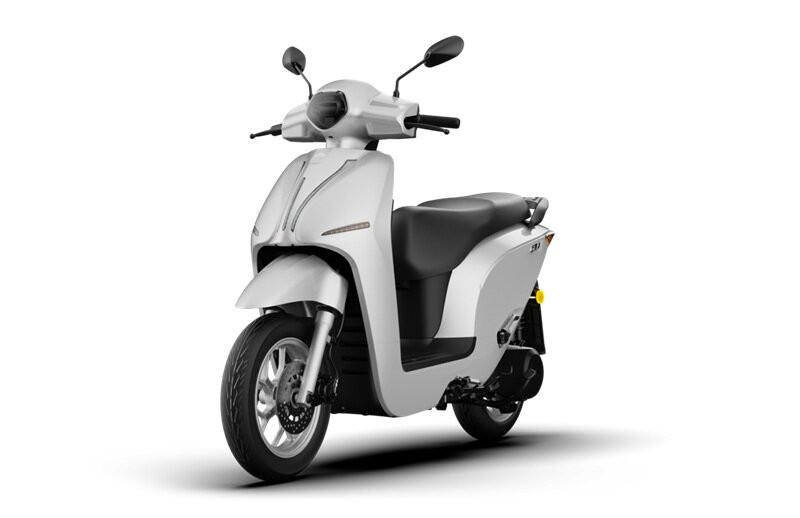 Dat Bike Era sở hữu động cơ mạnh mẽ và khả năng sạc nhanh ấn tượng