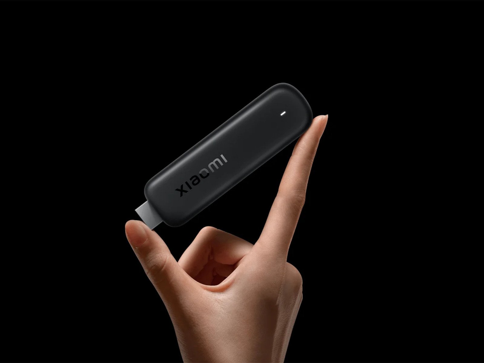 Điều khiển từ xa hỗ trợ giọng nói đi kèm Xiaomi TV Stick HD.