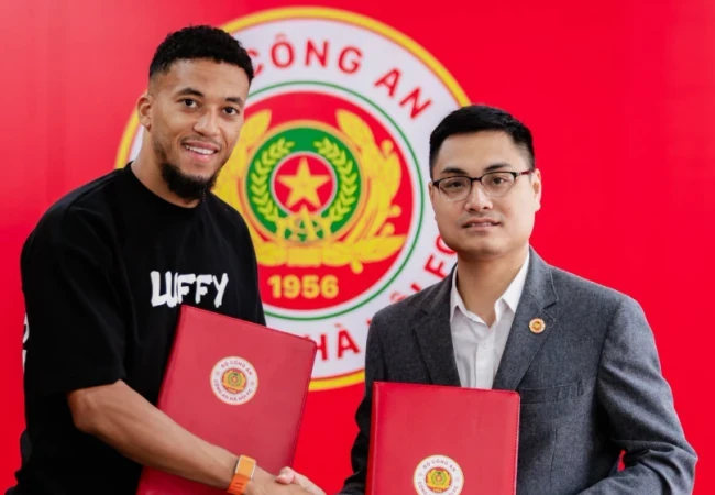 Tiền đạo David Henen chính thức gia nhập CLB CAHN chuẩn bị cho mùa giải mới