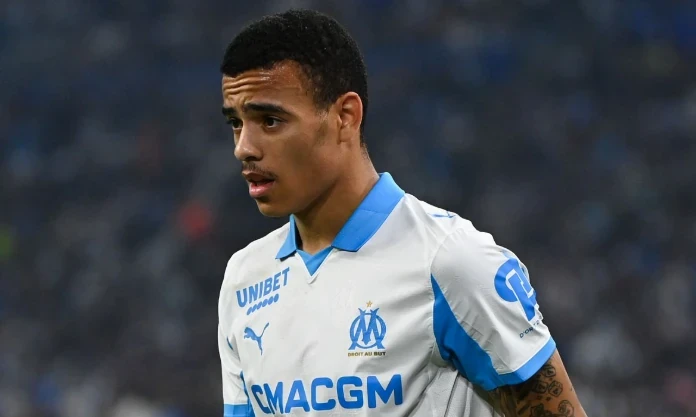 Mason Greenwood gia nhập Fenerbahce trong thương vụ trị giá 42 triệu euro.